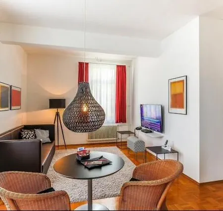 WHLIVING - Apartments&Studios in Konstanz-3
